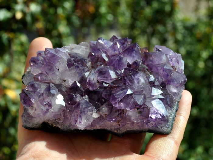 Lovely Amethyst Crystal Cluster 262 grams - 9.2 Oz