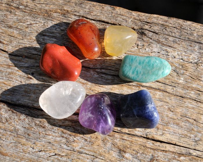 Medium CHAKRA Stone Set  - 7 Stones - Healing Therapy - Crystal grid.
