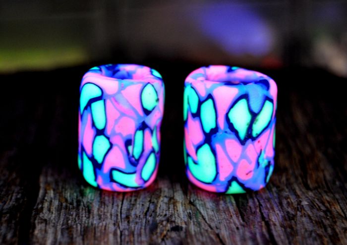 SET of Dreadbeads Lot of Two 9 - 10 mm hole - UV Active - Glow in Blacklight 