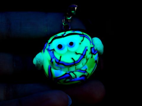 Smiley DJ Face Music Necklace that Glows in Blacklight, Psy UV Fimo Clay